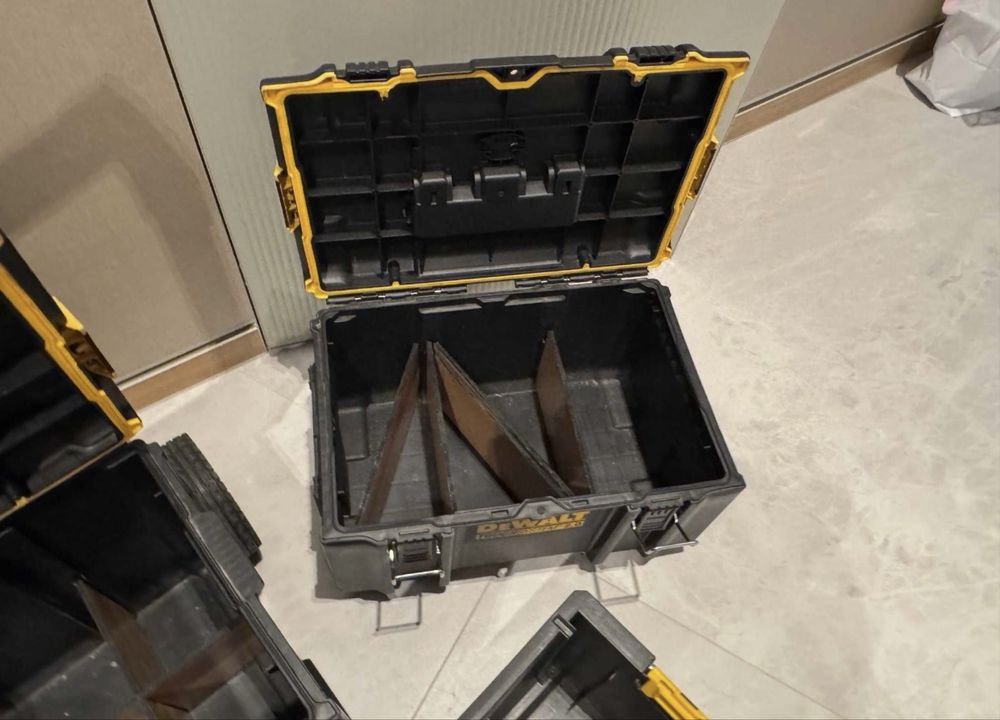 Skrzynie walizki kufry DeWalt ToughSytem2.0 bdb dodatki