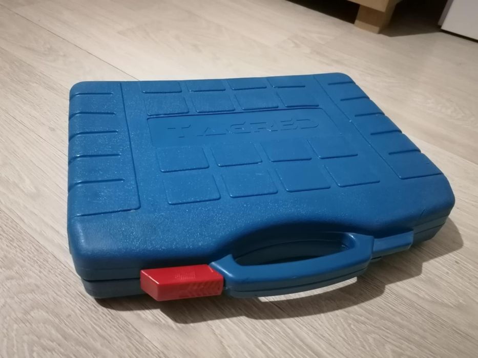 Zestaw narzędzi klucze TAGRED