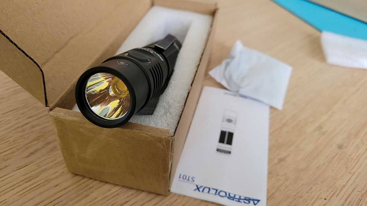 Astrolux ST01 nowa mocna latarka 3500lm XHP50.2 +ogniwo 21700