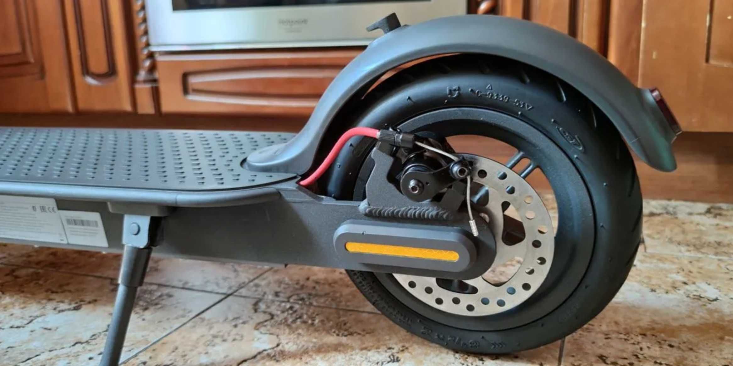 Xiaomi Mi Scooter Pro оригінал електросамокат (m365 Pro не pro 2 1s 3)