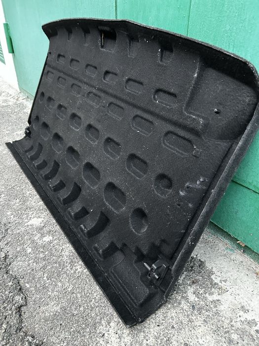 Полка задня Сеат Альтеа