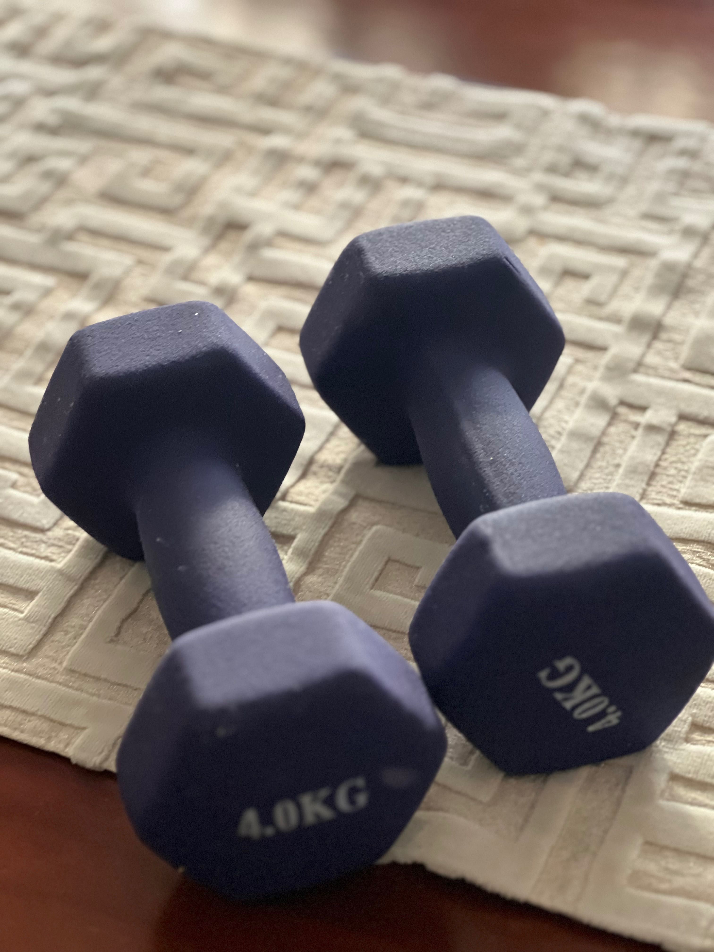 Halteres de ferro revestidos neopreno. Par de 4kg Unofit