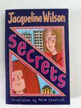 Secrets Jacqueline Wilson - książka w j. angielskim