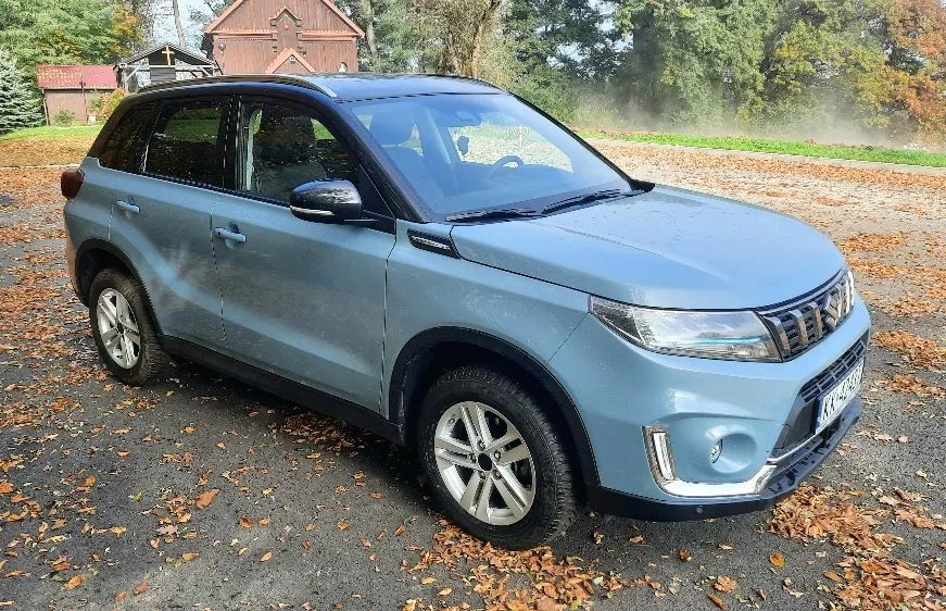 Suzuki Vitara Suzuki Vitara STRONG 1.5-116PS 15tkm Automat Panorama Alcantara 4x4