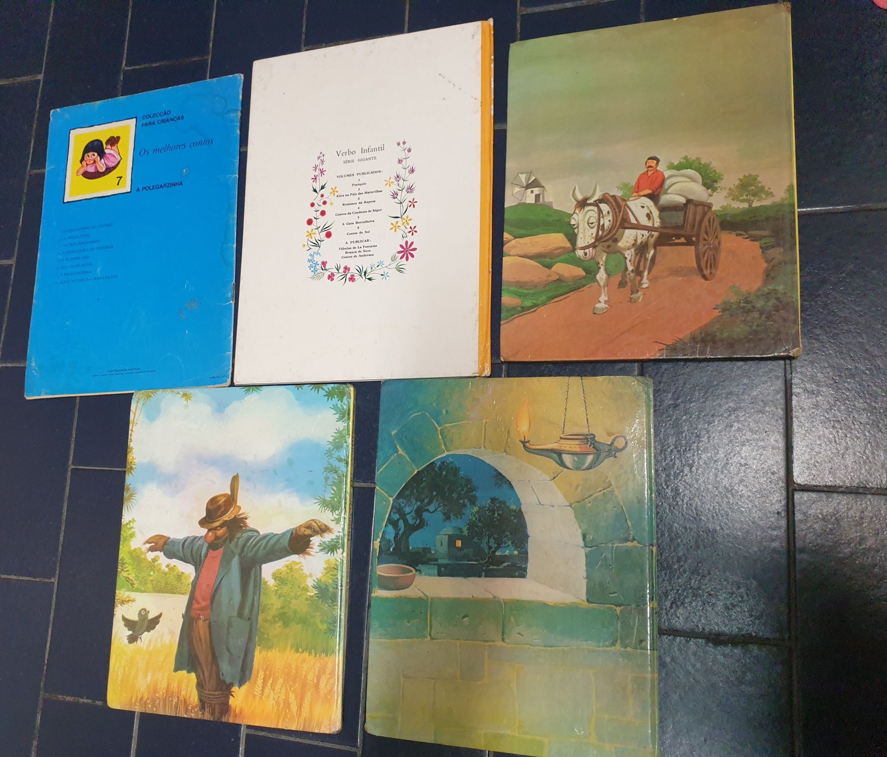 Livros antigos infantis