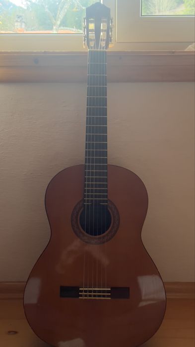 Класична гітара Yamaha c40