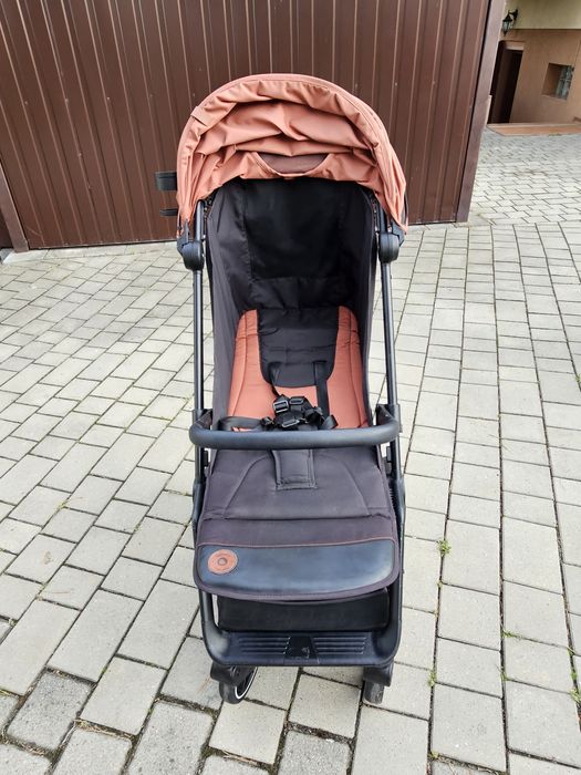 Wózek spacerowy Lionelo