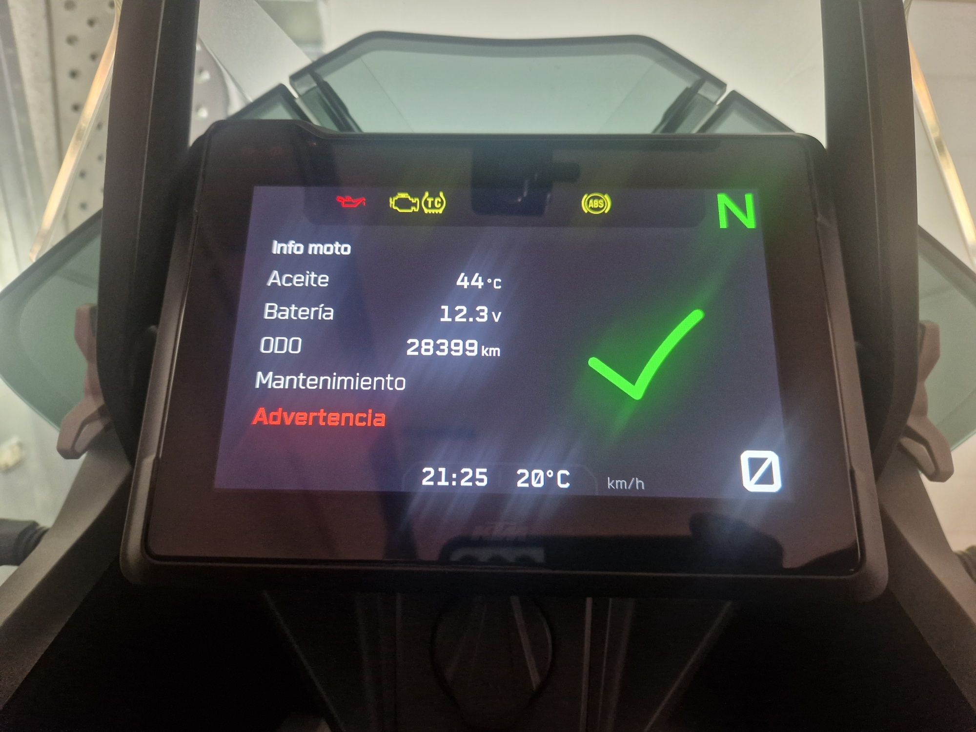 KTM 1290 super adventure s 2021 tech pack