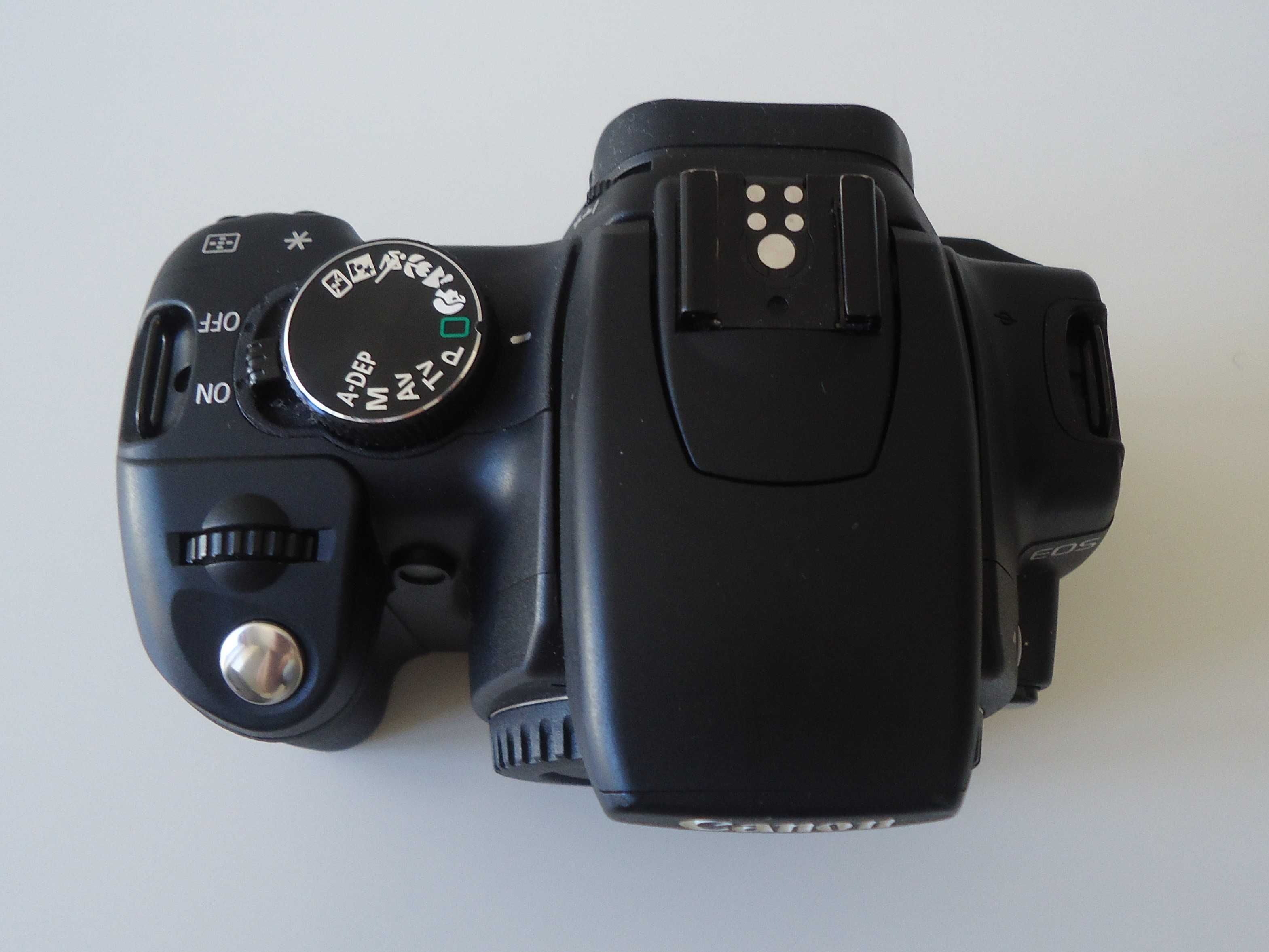 Canon  -  Máquina fotográfica reflex EOS 350D