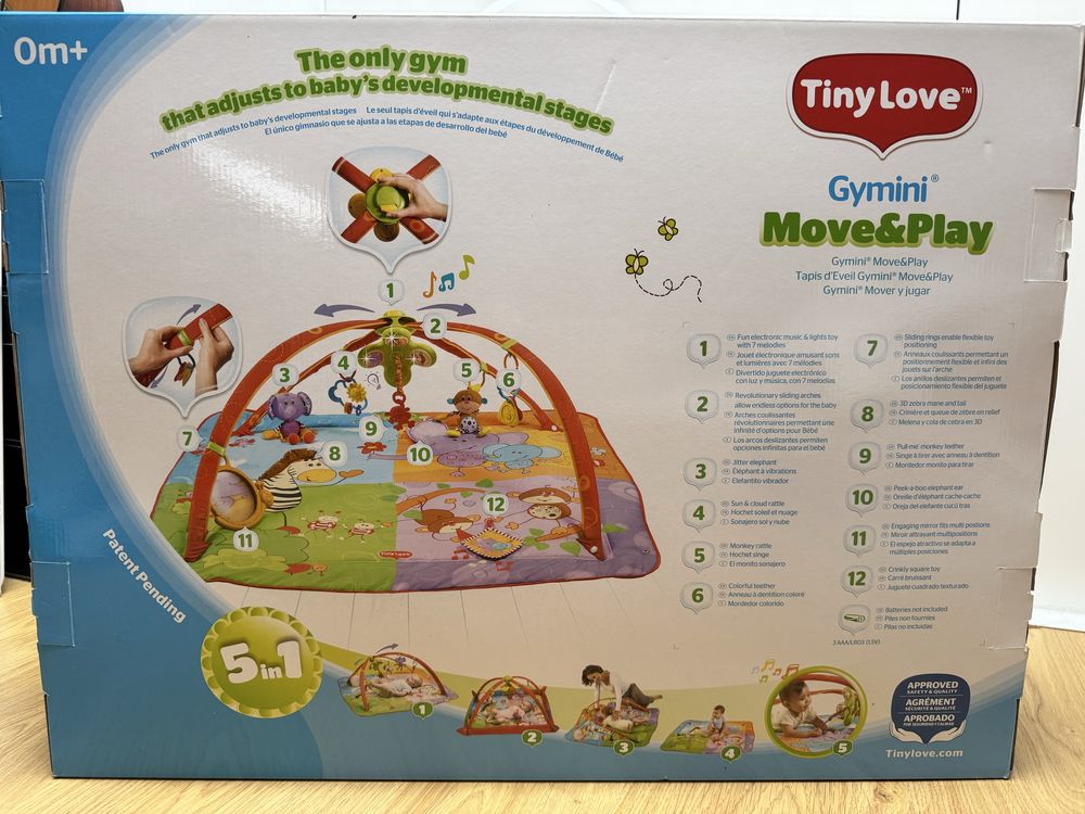 Tapete de atividades TinyLove
