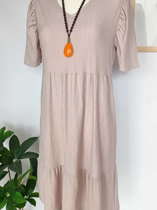 Beżowa sukienka gładka muślinowa baby doll bawełniana Mega Life 36 S