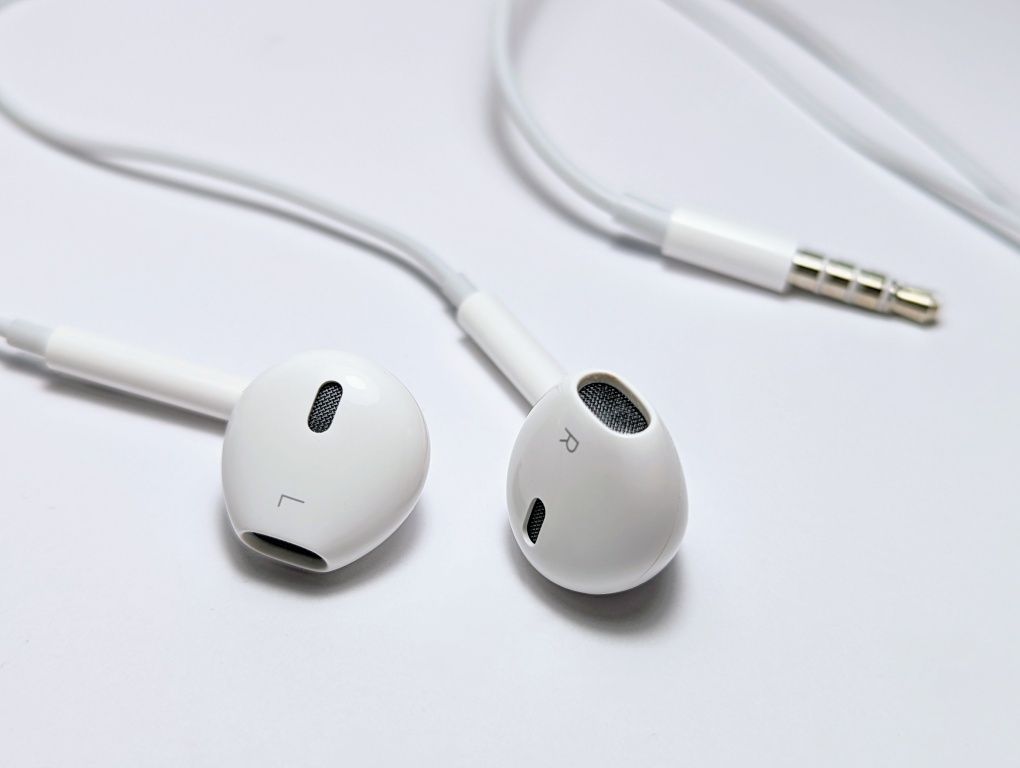 ОРИГІНАЛЬНІ Навушники Apple Earpods with 3.5mm Headphone Plug