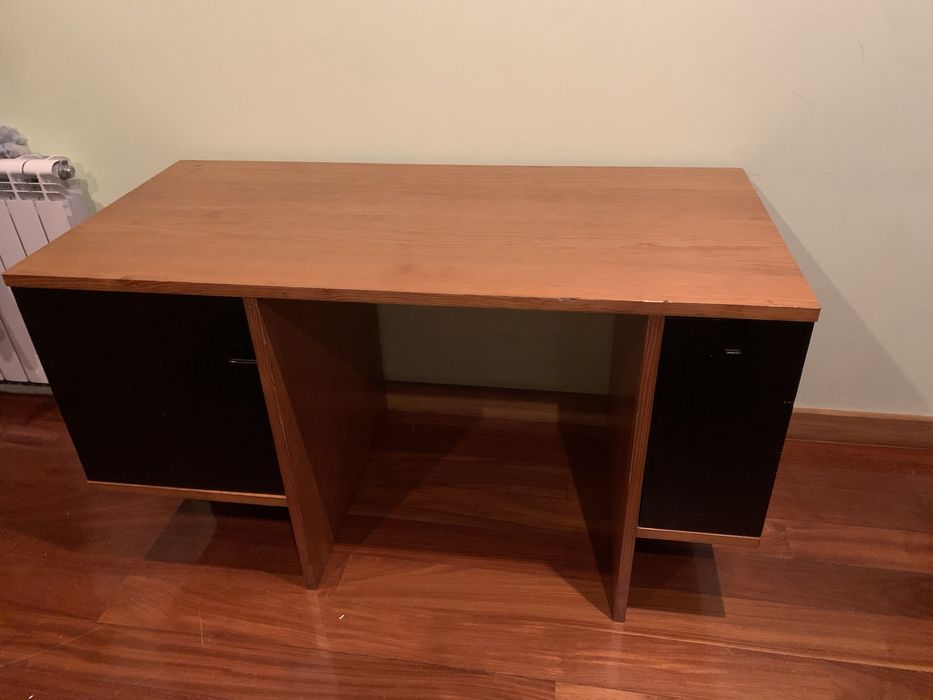 Secretaria madeira maciça