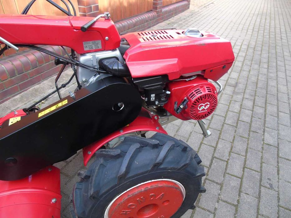 Glebogryzarka spalinowa dzik HONDA F 720  SUPER STAN