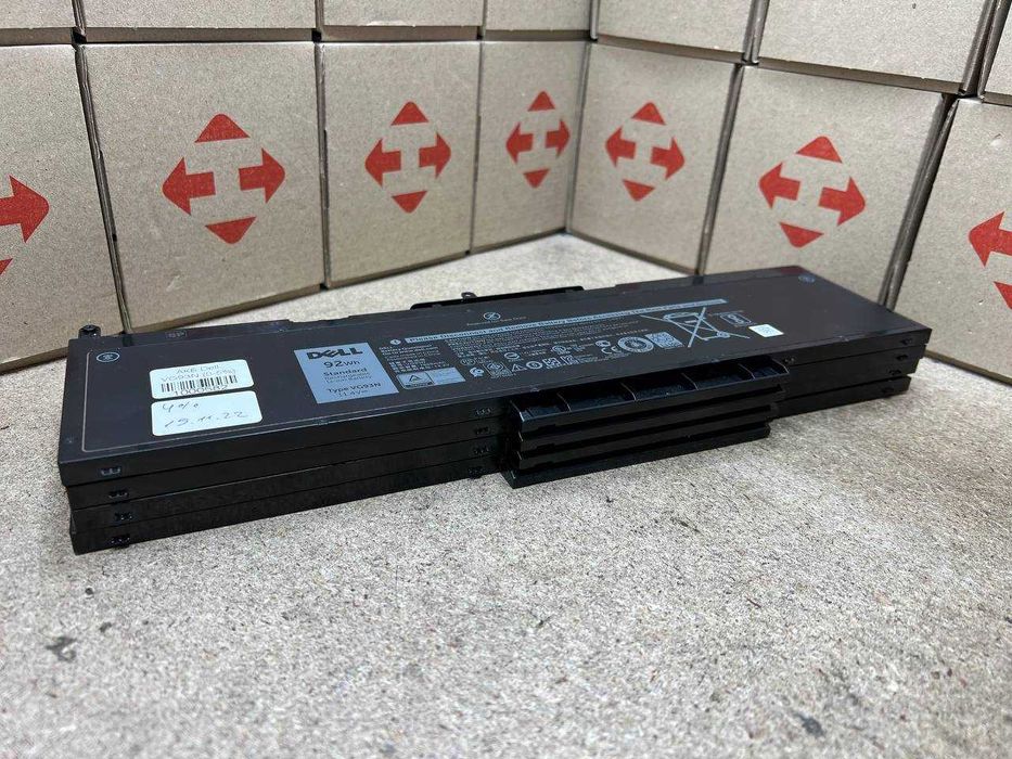 Оригінальна батарея Dell Latitude 5580 (long+) VG93N, 92Wh