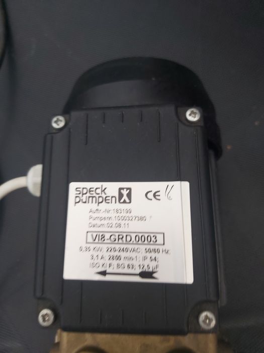 Pompa próżniowa z płaszczem wodnym