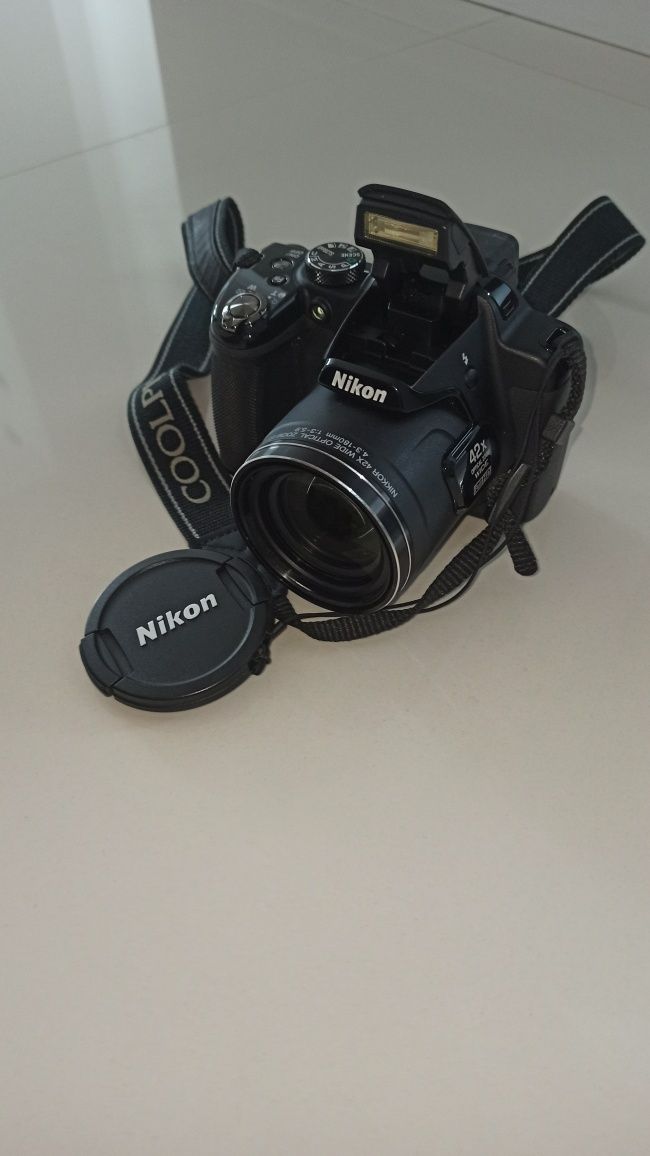 Aparat Nikon Coolpix P 530
