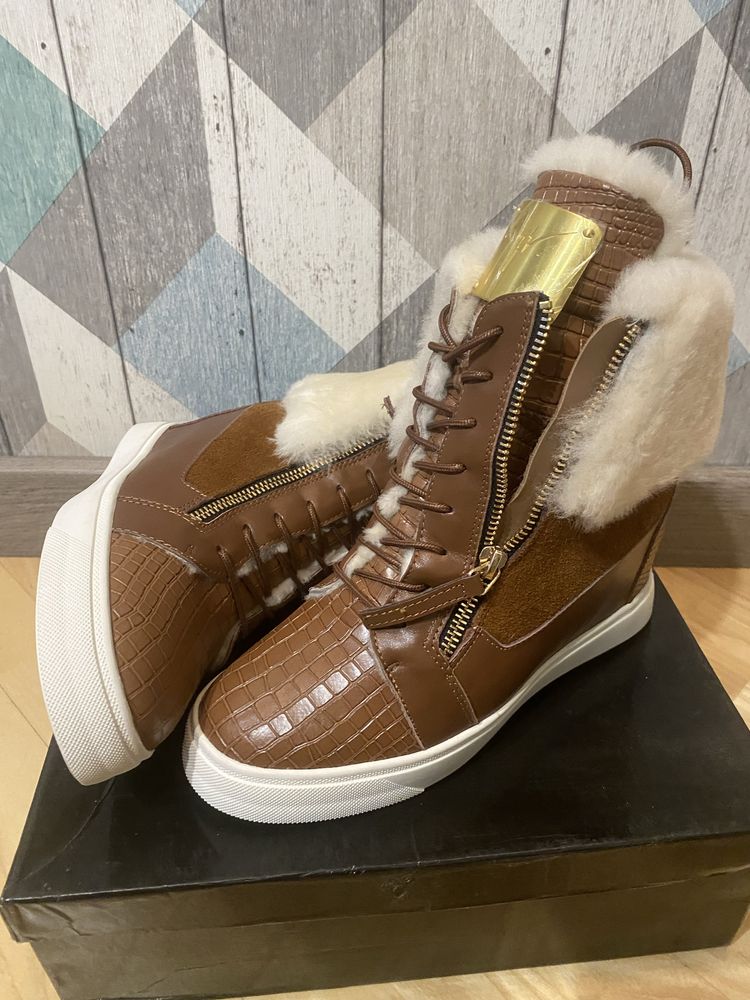 Нові ботінки giuseppe zanotti