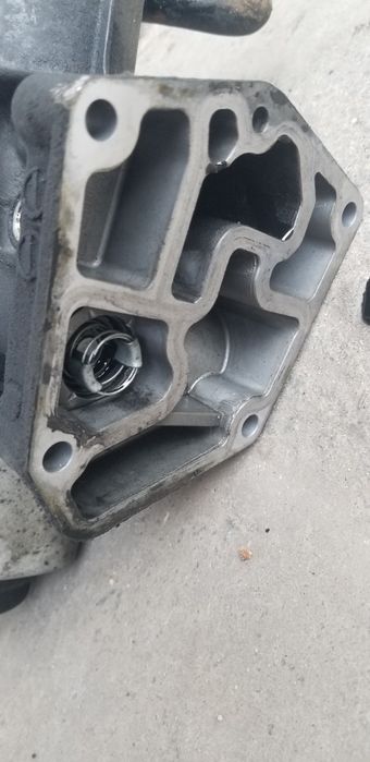 Корпус масляного фільтра 1.9 tdi 038 115 389 B