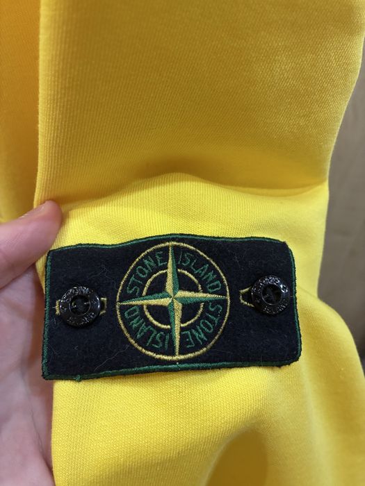 Вінтажна кофта stone island