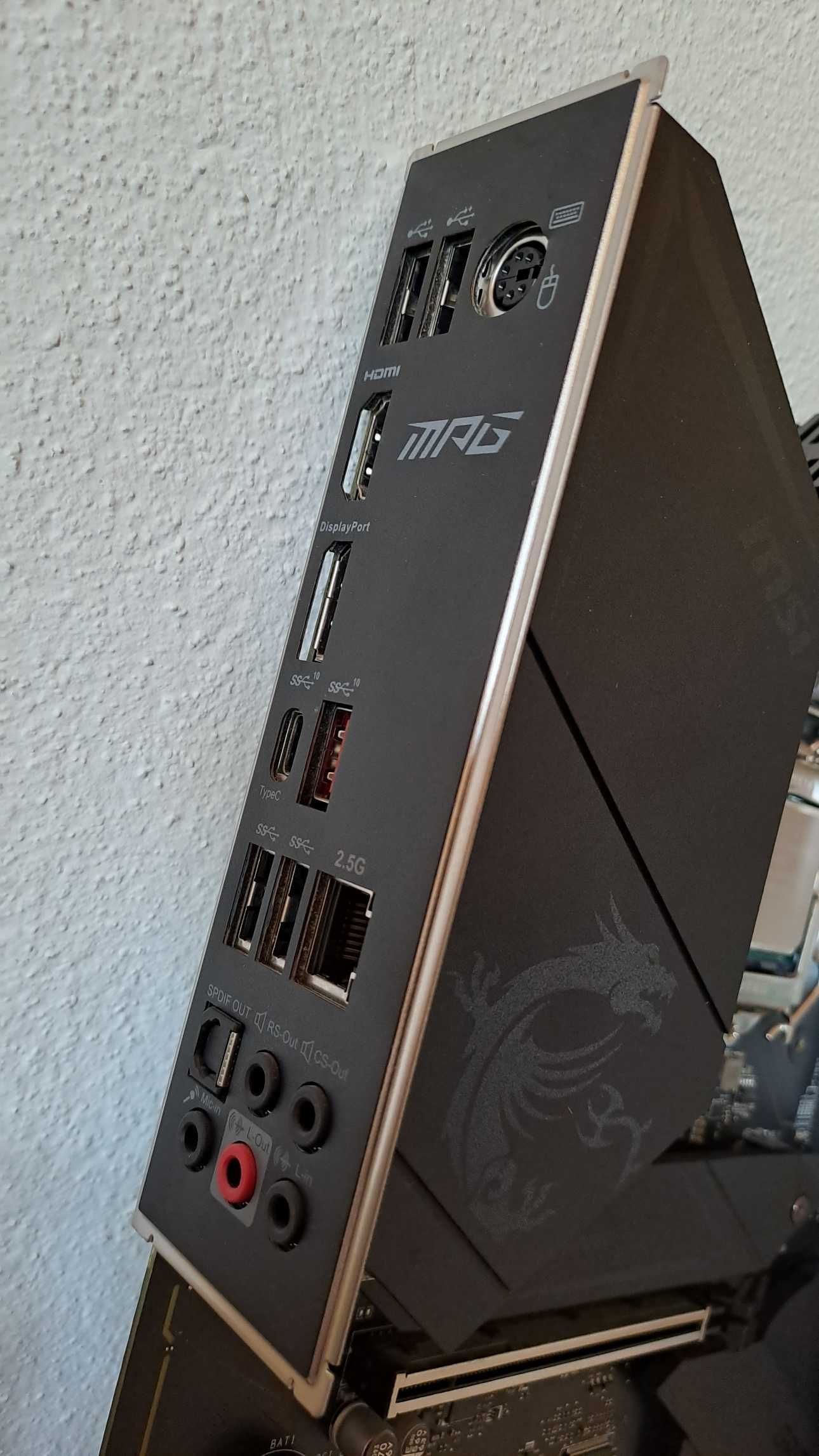 Bundle i7-10700KF / Board MSI MPG Z490 Gaming Plus / 16GB DDR4 Trident