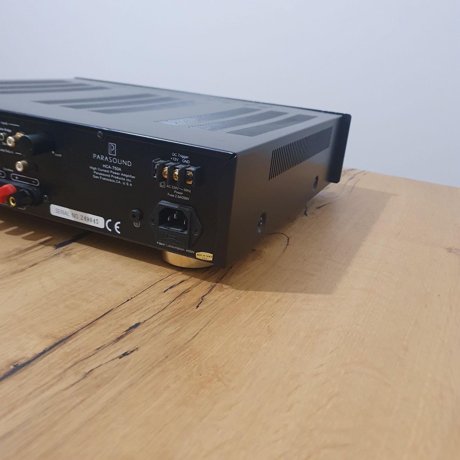 Parasound HCA-750a