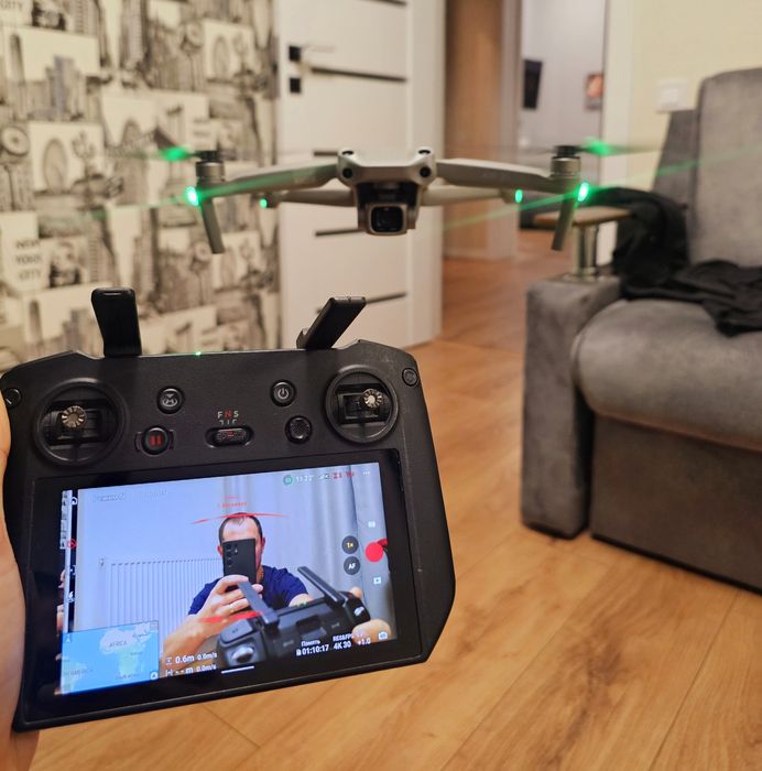 Квадрокоптер DJI Air 2S Fly More Combo