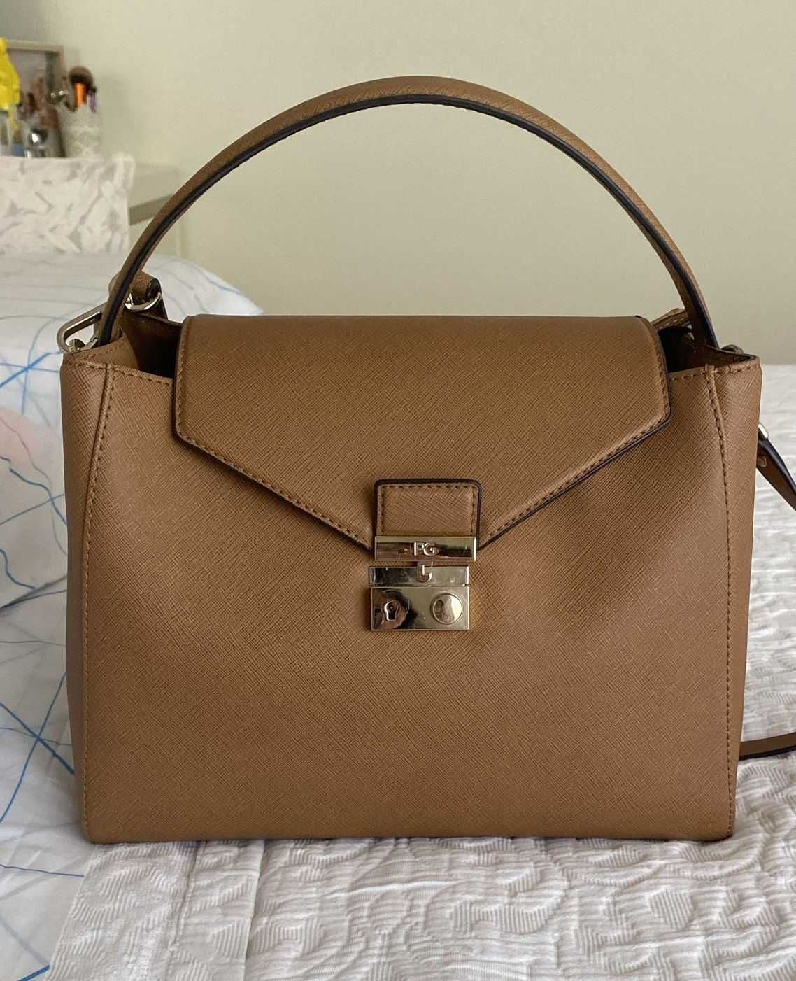 Malas Furla, Michael Kors, Bimba y Lola e Purificacion Garcia