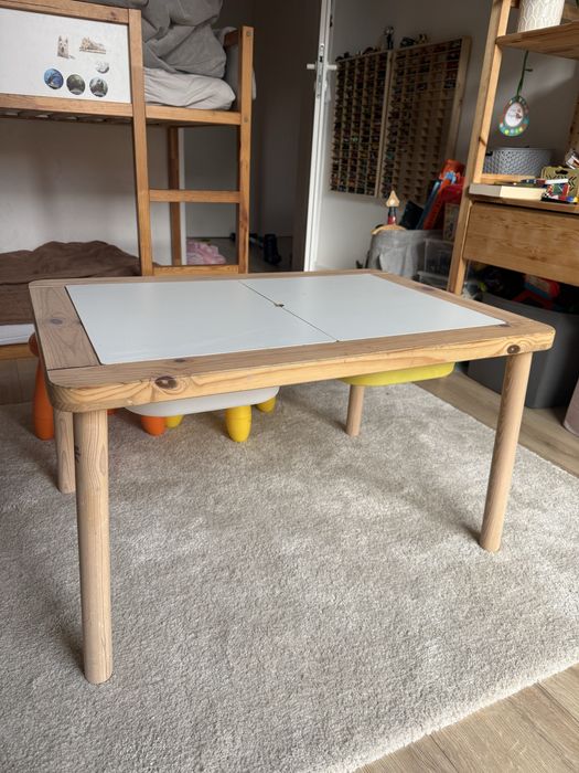 Stolik flisat ikea krzesełka mamut