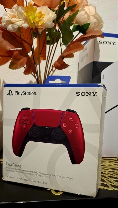 Ps5 slim 1TB leitor+2 comandos+estação+auscultador+GT7+oferta+garantia