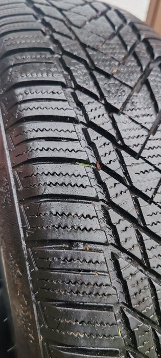 Opony zimowe 165x65x15  rok 2023 z felgami (Kia Rio)