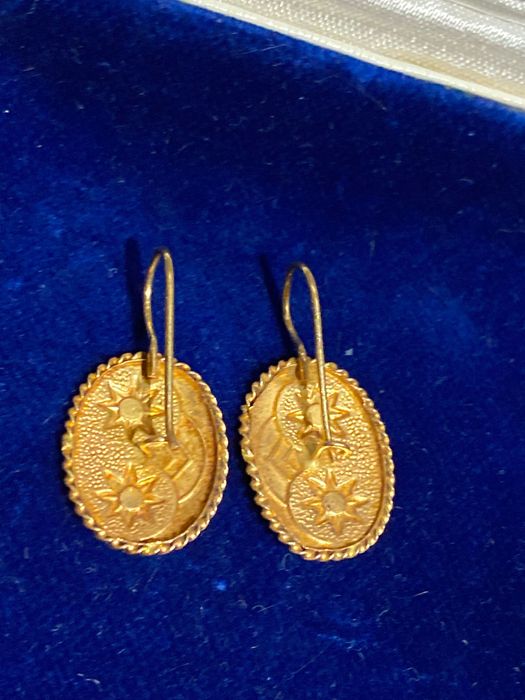 Brincos Antigos Ouro Português contrastado 2 cm 2 gr