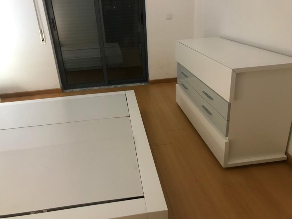 Mobília de quarto de casal com cama King size