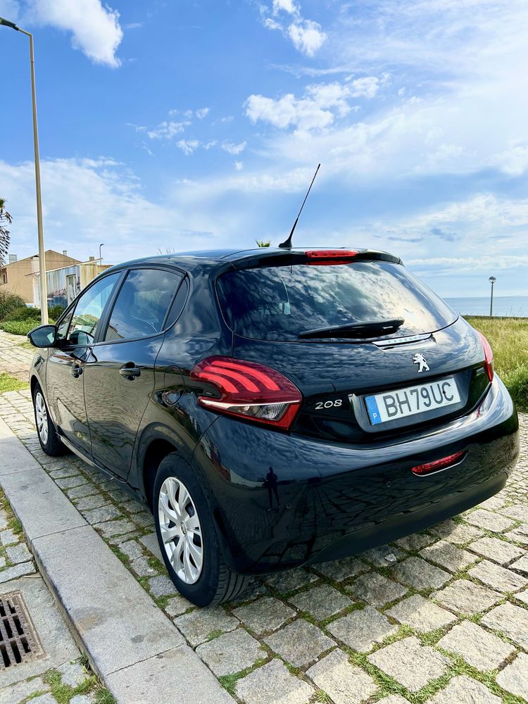 Peugeot 208 1.2 vti active