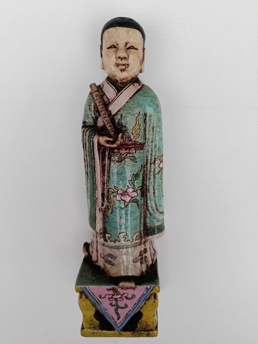 Escultura em Porcelana da China Séc XIX 24 cm