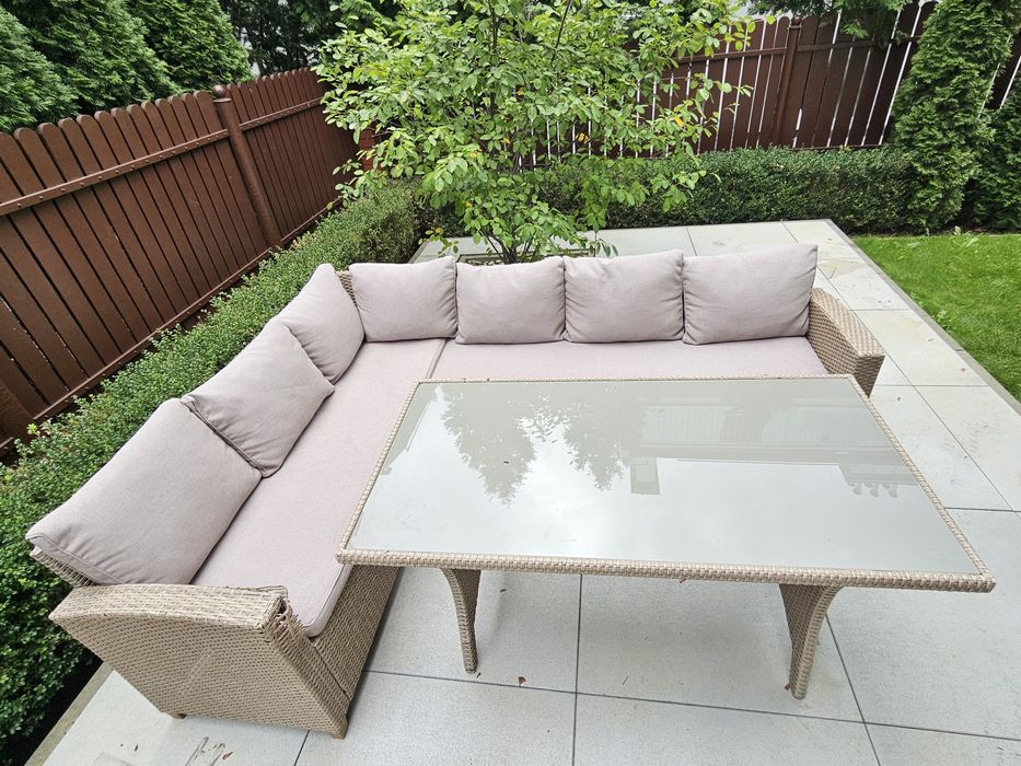 Sprzedam używane meble ogrodowe z technorattanu