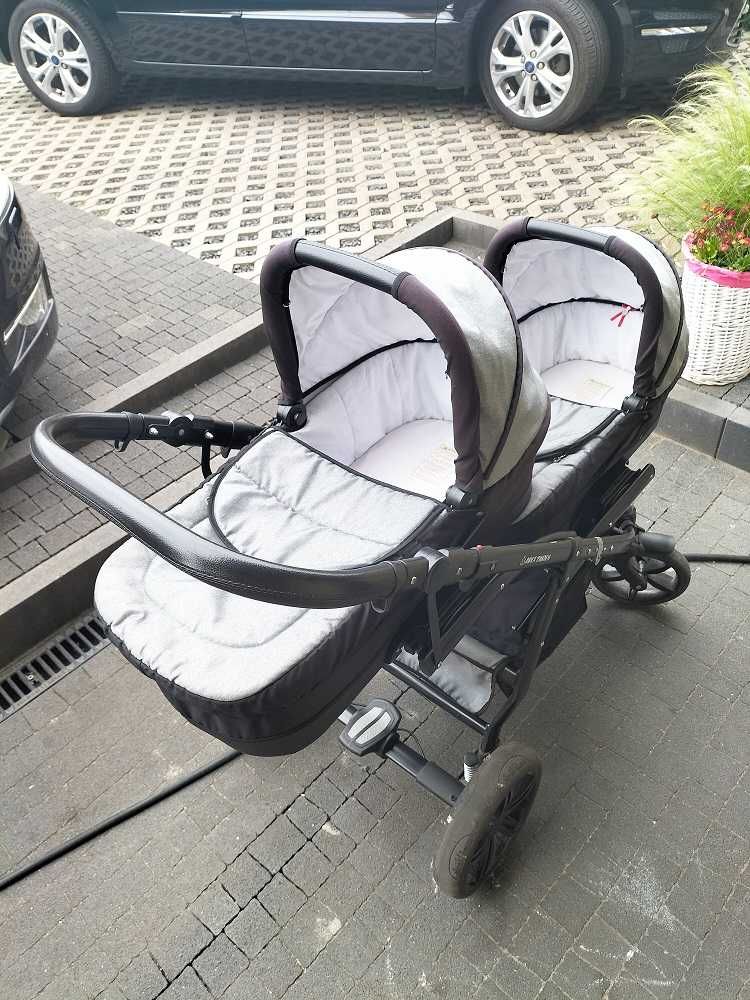 Wózek bliźniaczy jeden za drugim gondola