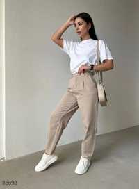 Базові жіночі джинси Мом у бежевому кольорі розмір 32