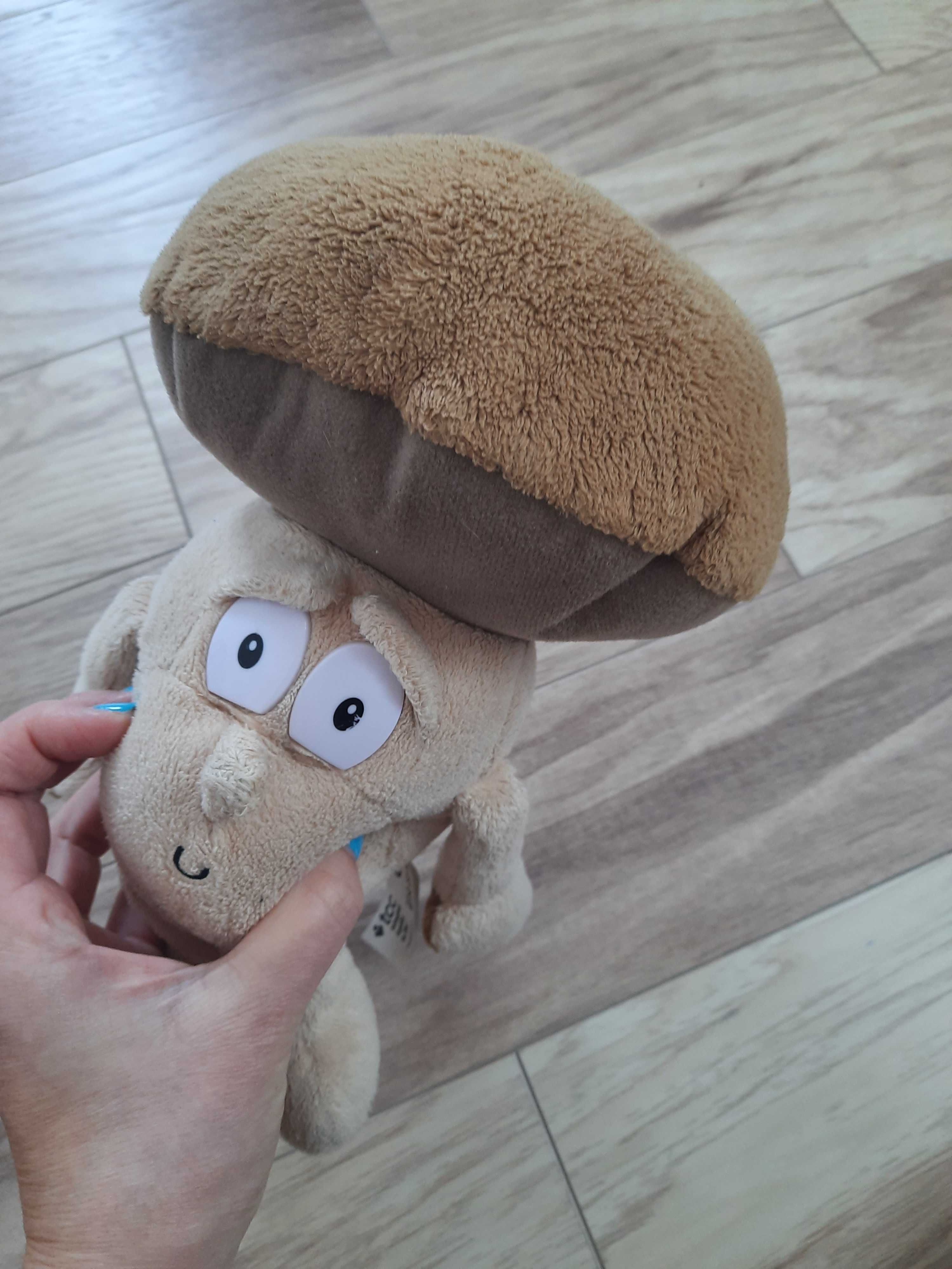 Pluszak Biedronka pieczarka warzywa
