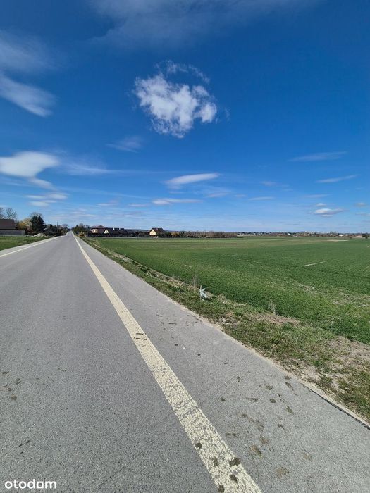 Działkę budowlaną sprzedam