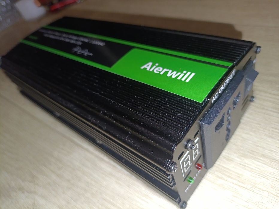 Інвертор чистий сінус 12/220/1000 ват.