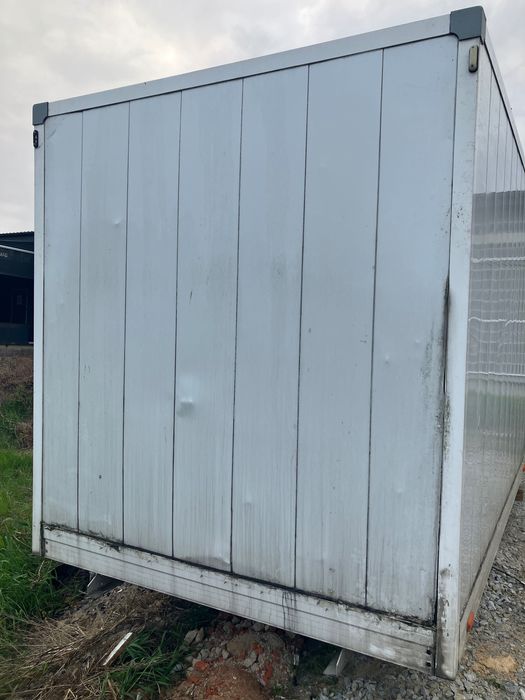 Kontener zabudowa 2018 r 4300 x 2200 x 2300