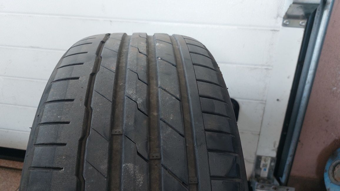 Opony Hankook Ventus 245.40.19