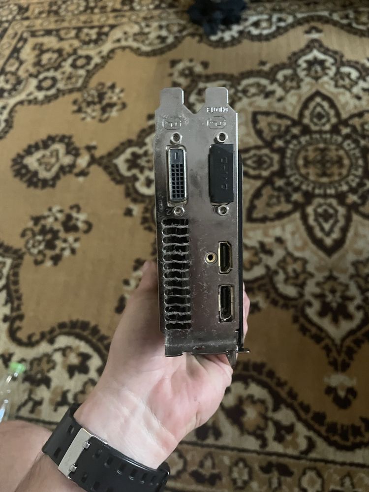 GTX 1060 3gb бажано по місту