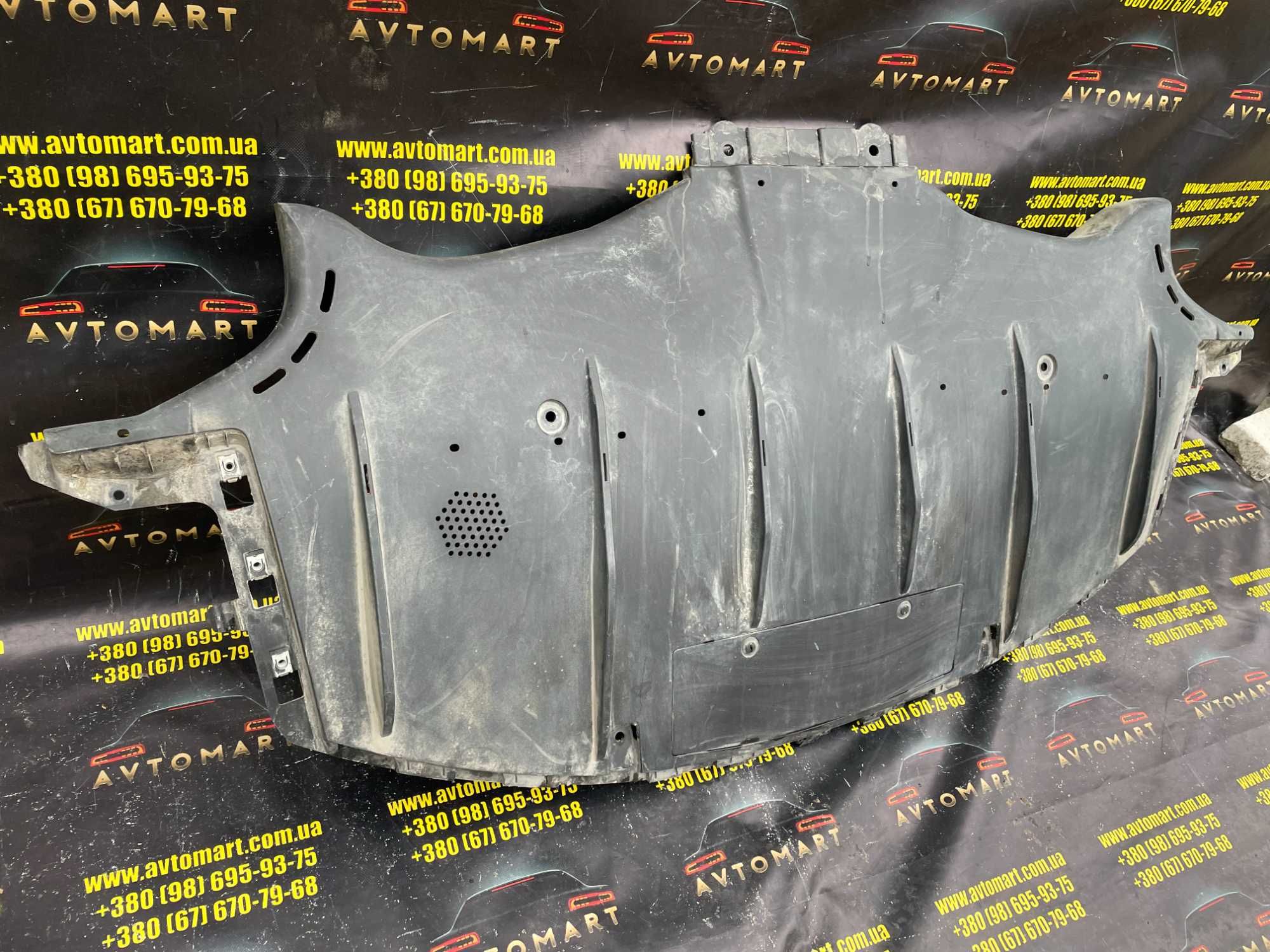 Tesla 3 Захист бампера задній Tesla Model 3 2023- 1582583-00-d