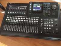 TASCAM DP-32SD studio cyfrowe do nagrywania i miksowania dźwięku