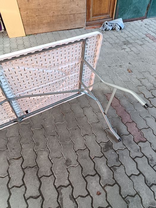 Mesa grande plástica