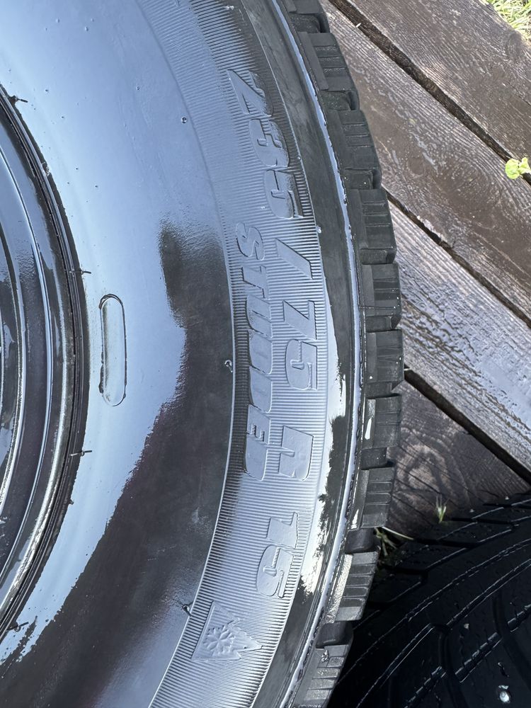 Продам диски+шины 235/75/R15 Michelin