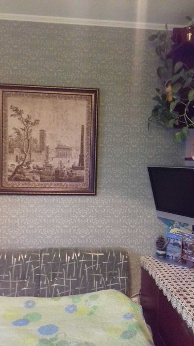 Продаж 3-кімнатної квартири в самому центрі Броварів.