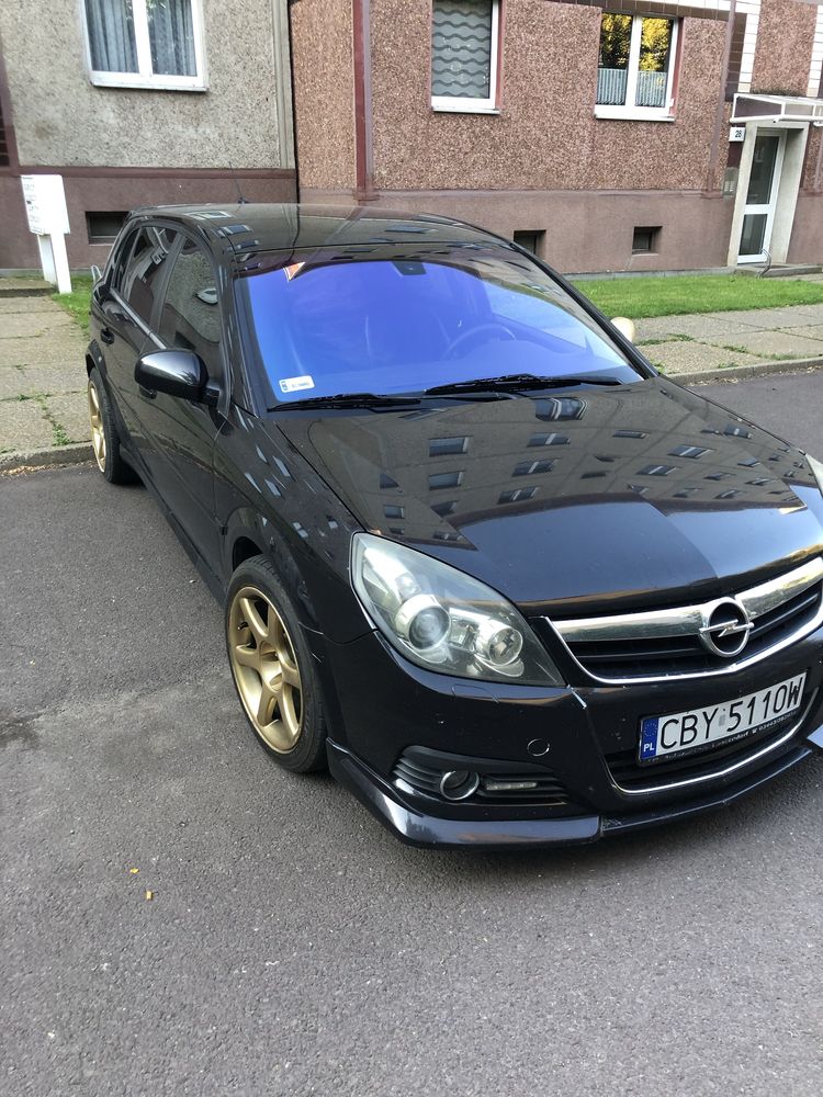 Opel signum  150 km